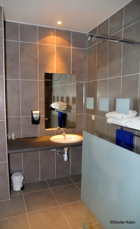 Hotel Douce France Cuxac-dʼAude Zimmer foto